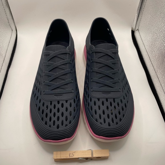 Skechers Foamies women’s navy and Pink water Sneakers size 8 - Picture 3 of 9